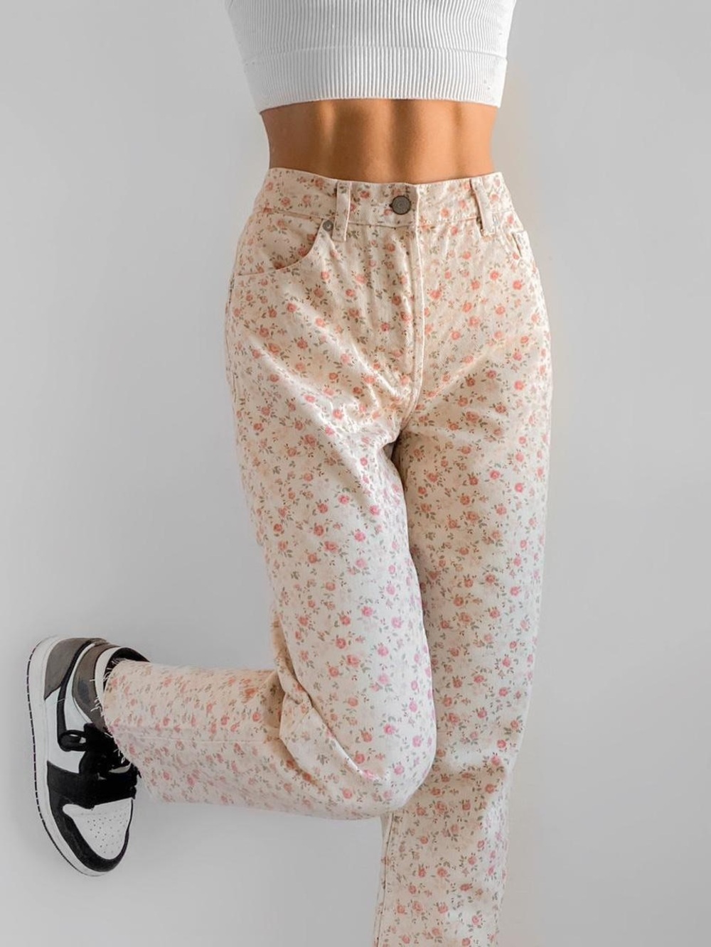 Boyish Cream Floral High-Rise Jeans with Pink Roses